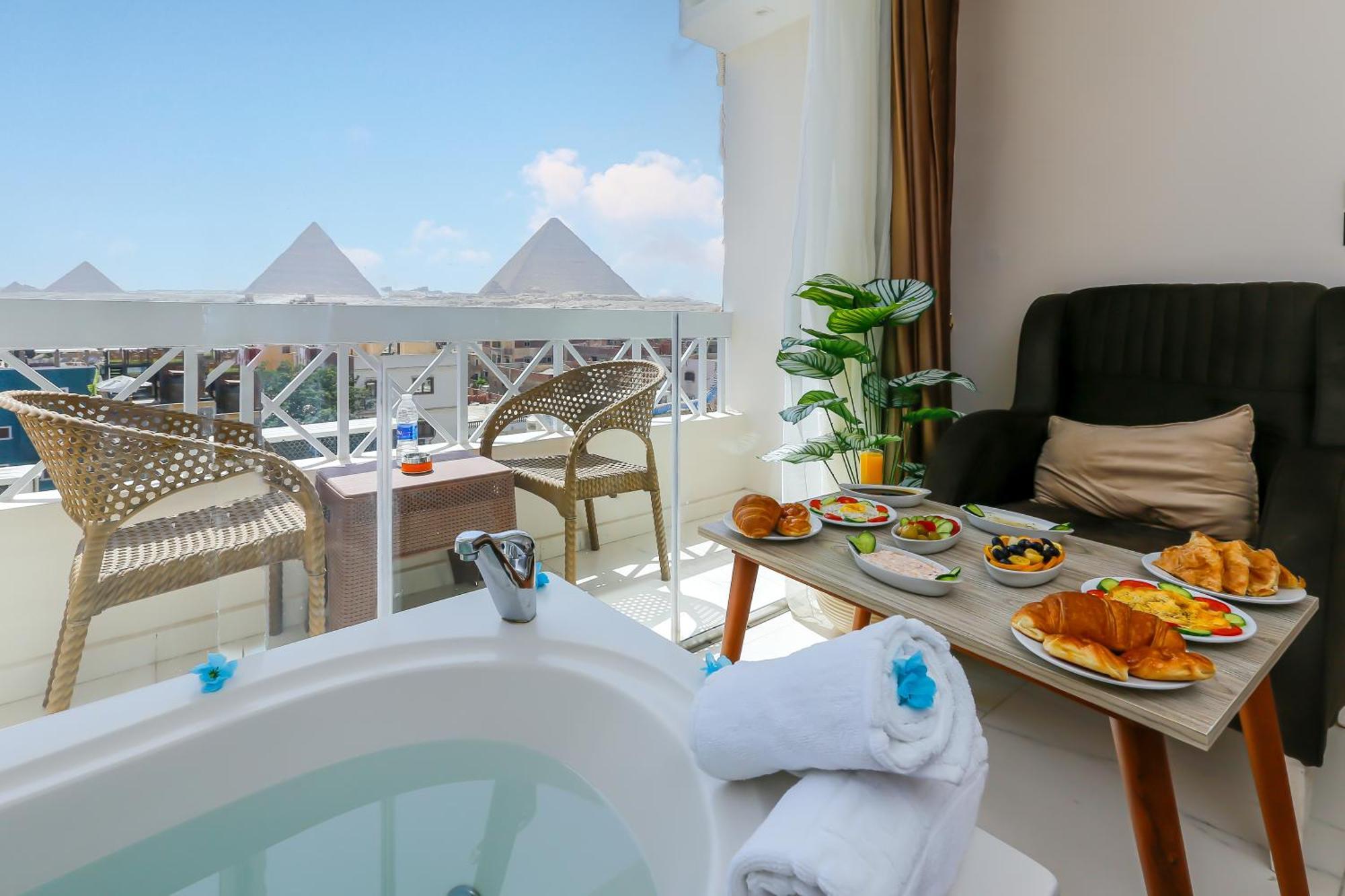 Horizon Pyramid View Inn Kafret el-Gabal Екстериор снимка